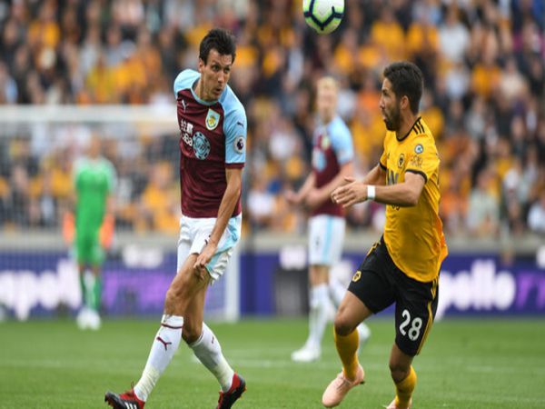 Dự đoán Burnley vs Wolves, 00h30 ngày 22/12 - Ngoại Hạng Anh